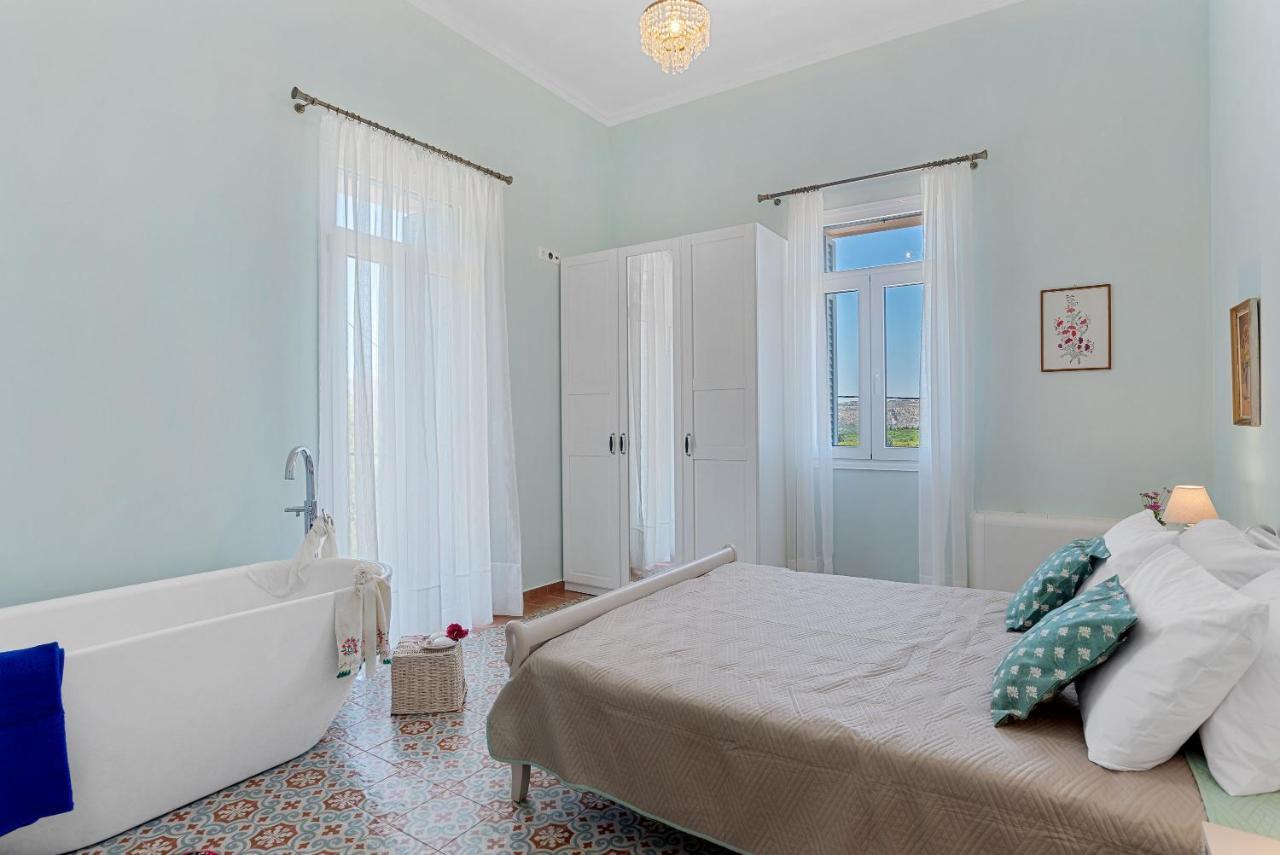 Villa Remedio Neon Khorion  Экстерьер фото